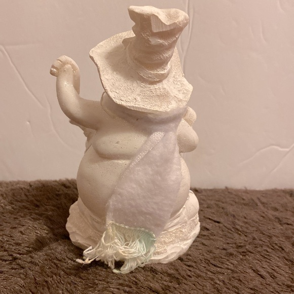 Vintage K’s Collection mother snowwoman with a child ordering gifts 3Lx2.5Wx5H - Picture 3 of 9